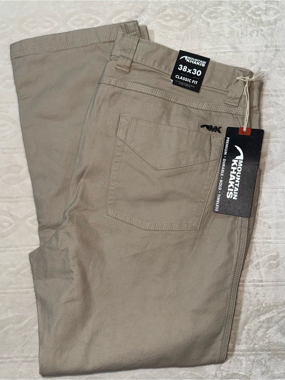 Mountain Khakis NWT Classic Fit 38x30